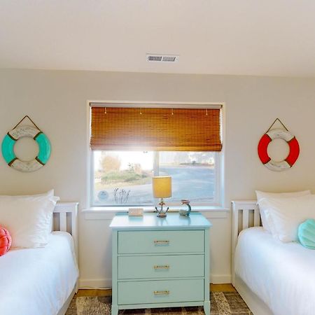 Turquoise Dreams Villa Lincoln City Exterior foto