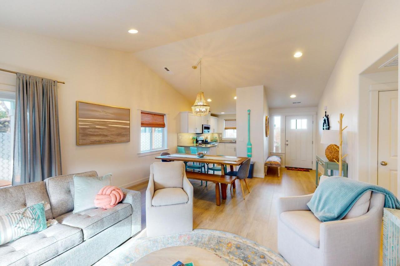 Turquoise Dreams Villa Lincoln City Exterior foto